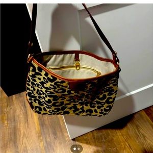 Medium like new animal print bag